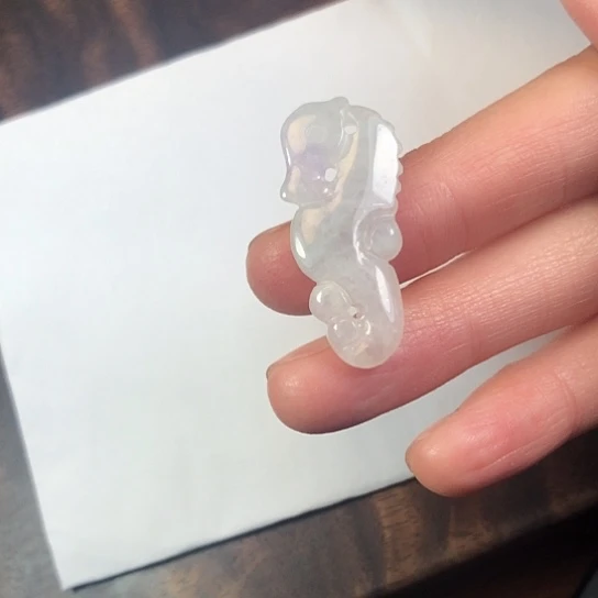 翡翠未镶嵌颈饰缅甸A货，每天下午1点半开播