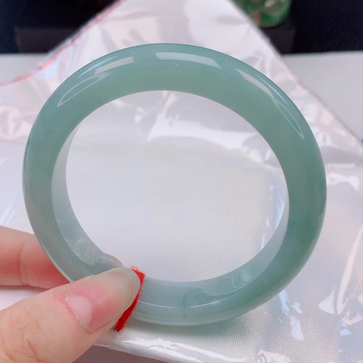 简***眞未镶嵌手镯翡翠53圈