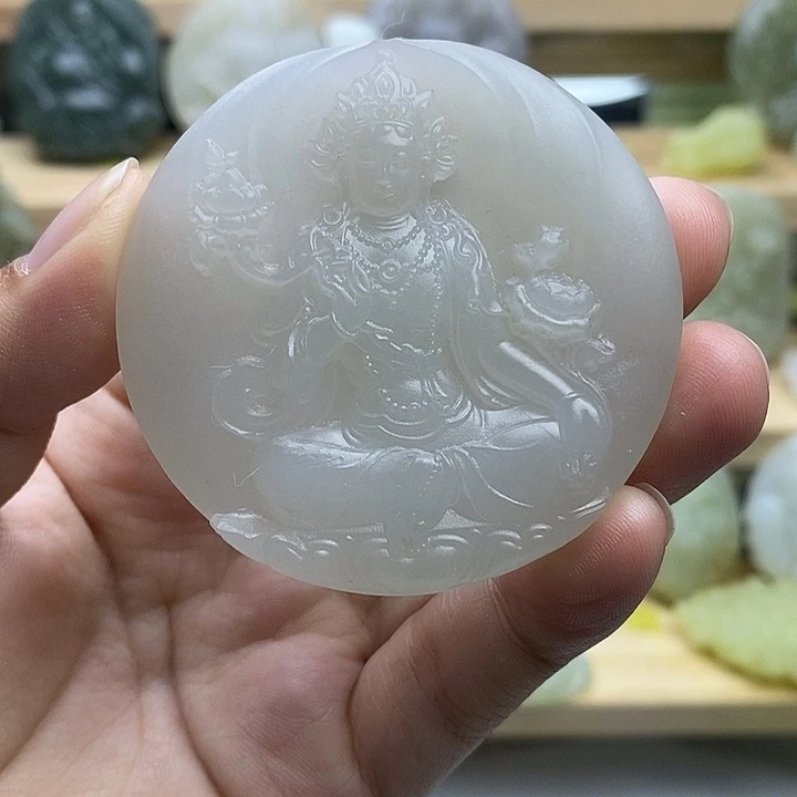 未镶嵌和田玉挂件