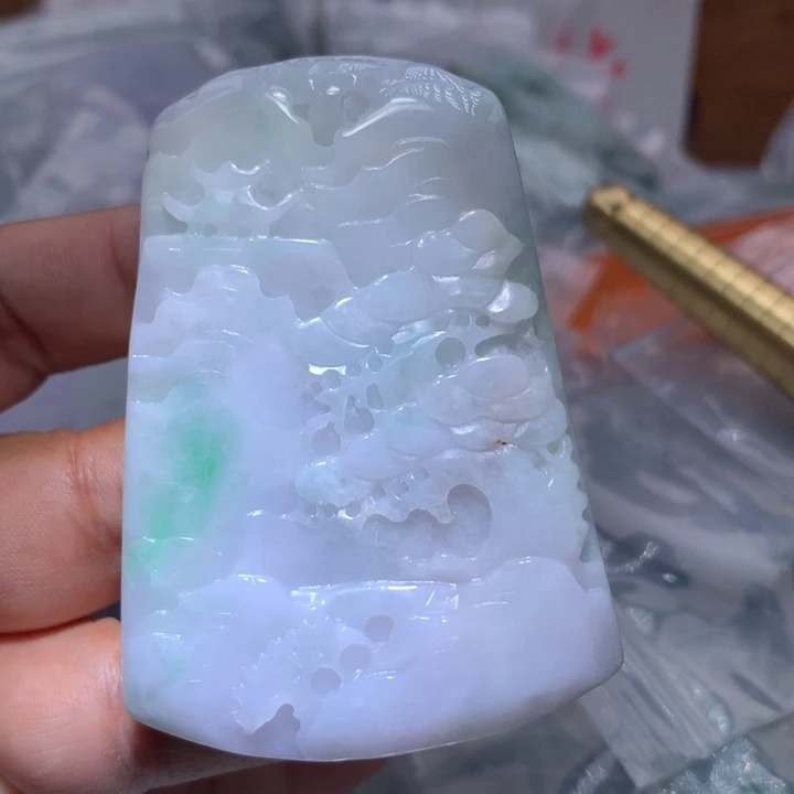 翡翠未镶嵌颈饰保真天然A货翡翠