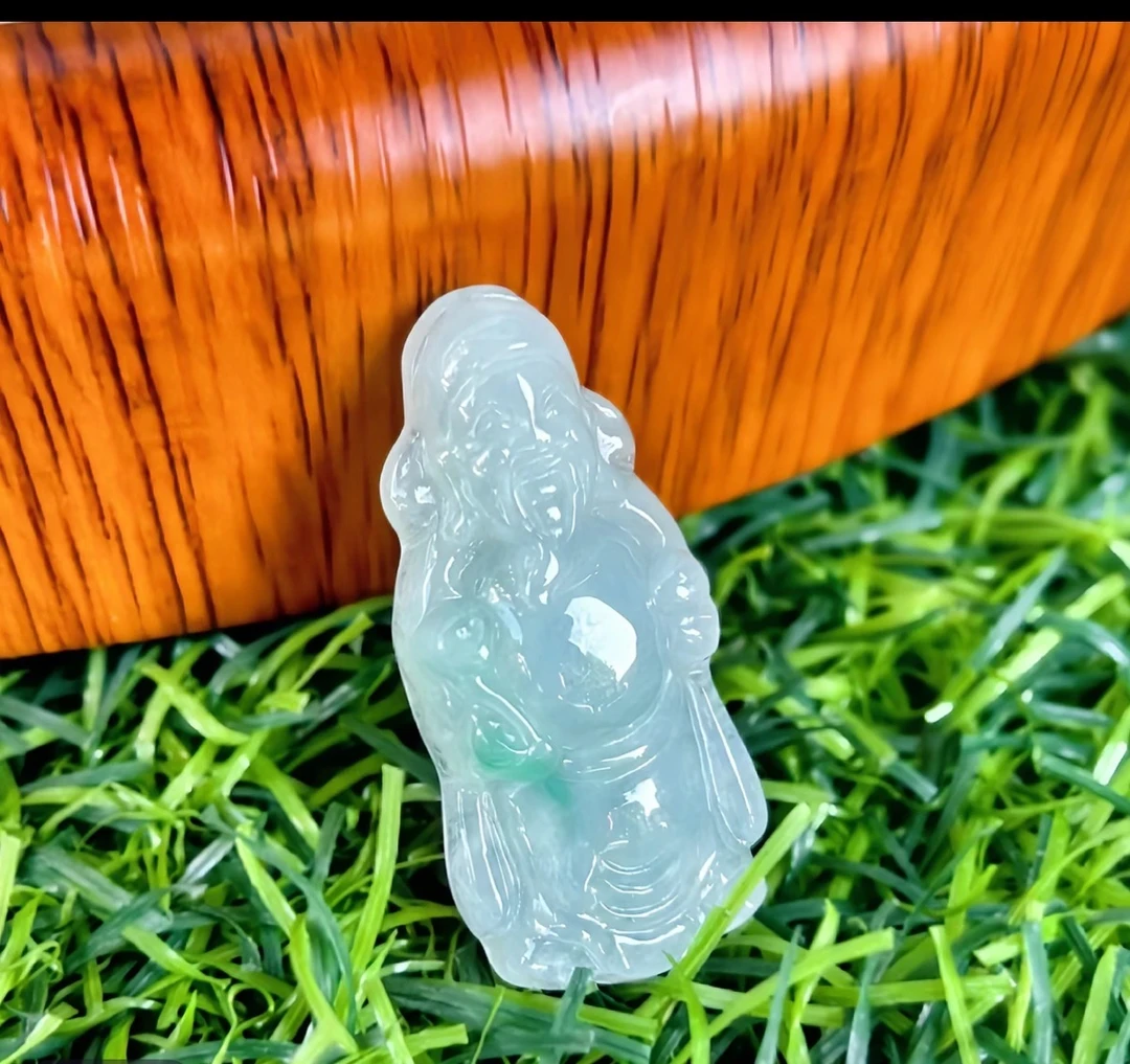 非金属仿水晶吊坠 天然财神吊坠