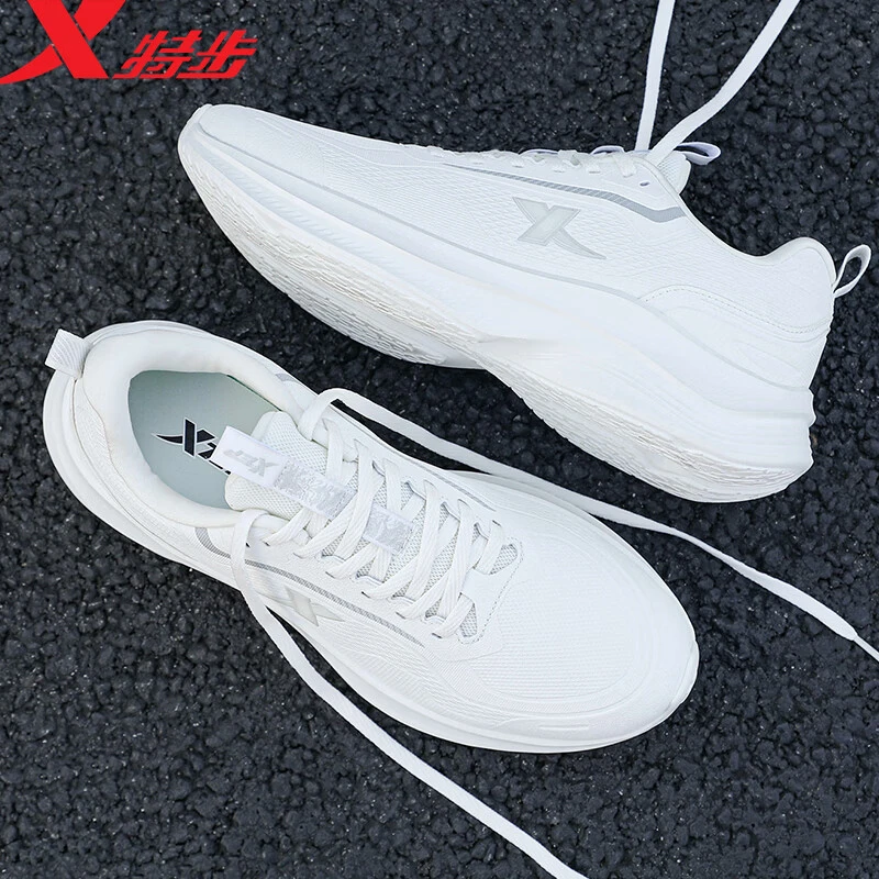 特步男鞋冬季运动鞋保暖耐磨越野跑鞋户外防水防滑跑步鞋减震跑鞋