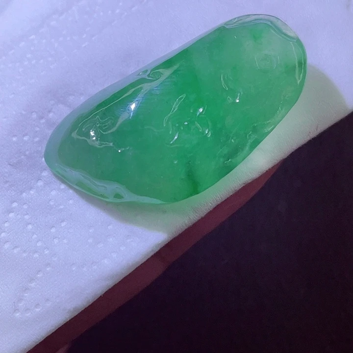 翡翠18K金镶嵌颈饰翡翠