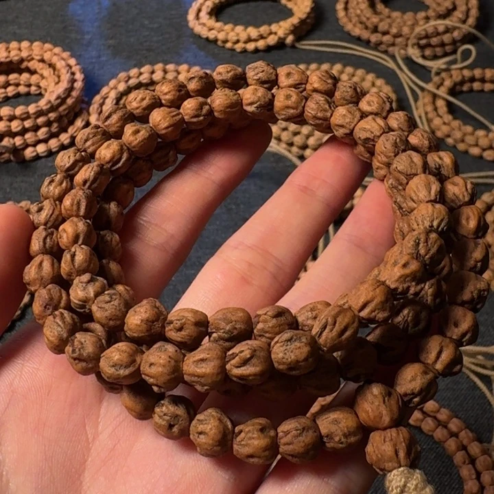 柏香籽/百香籽手串林*