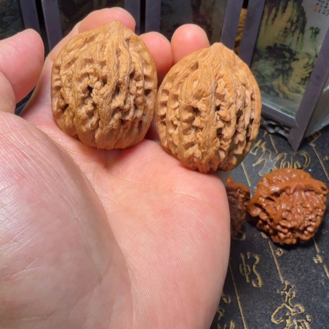 文玩核桃吊坠九龙筋36