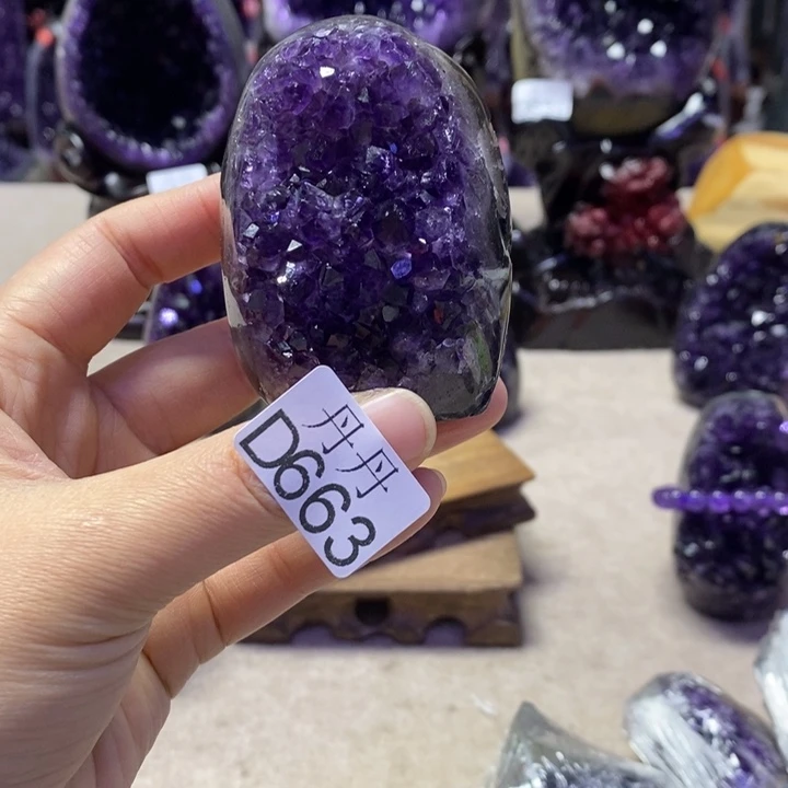 水晶大型摆件（非配饰）未镶嵌