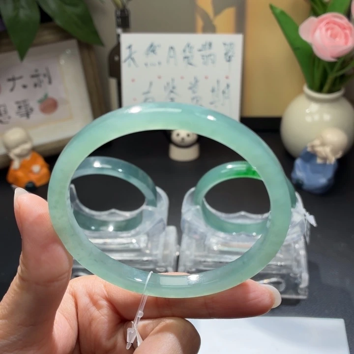 翡翠未镶嵌手镯冰晴方条