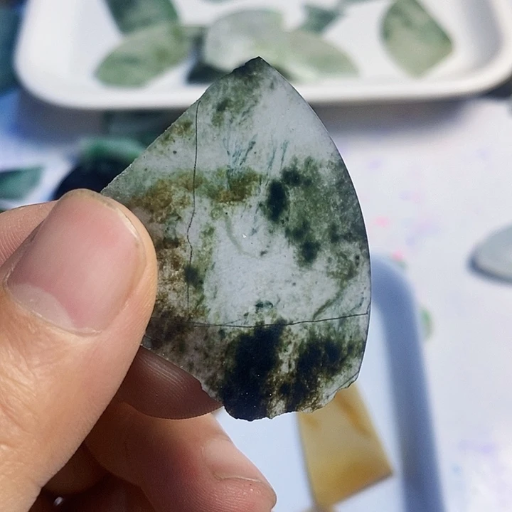 五***哥翡翠散珠天然翡翠A货挂件