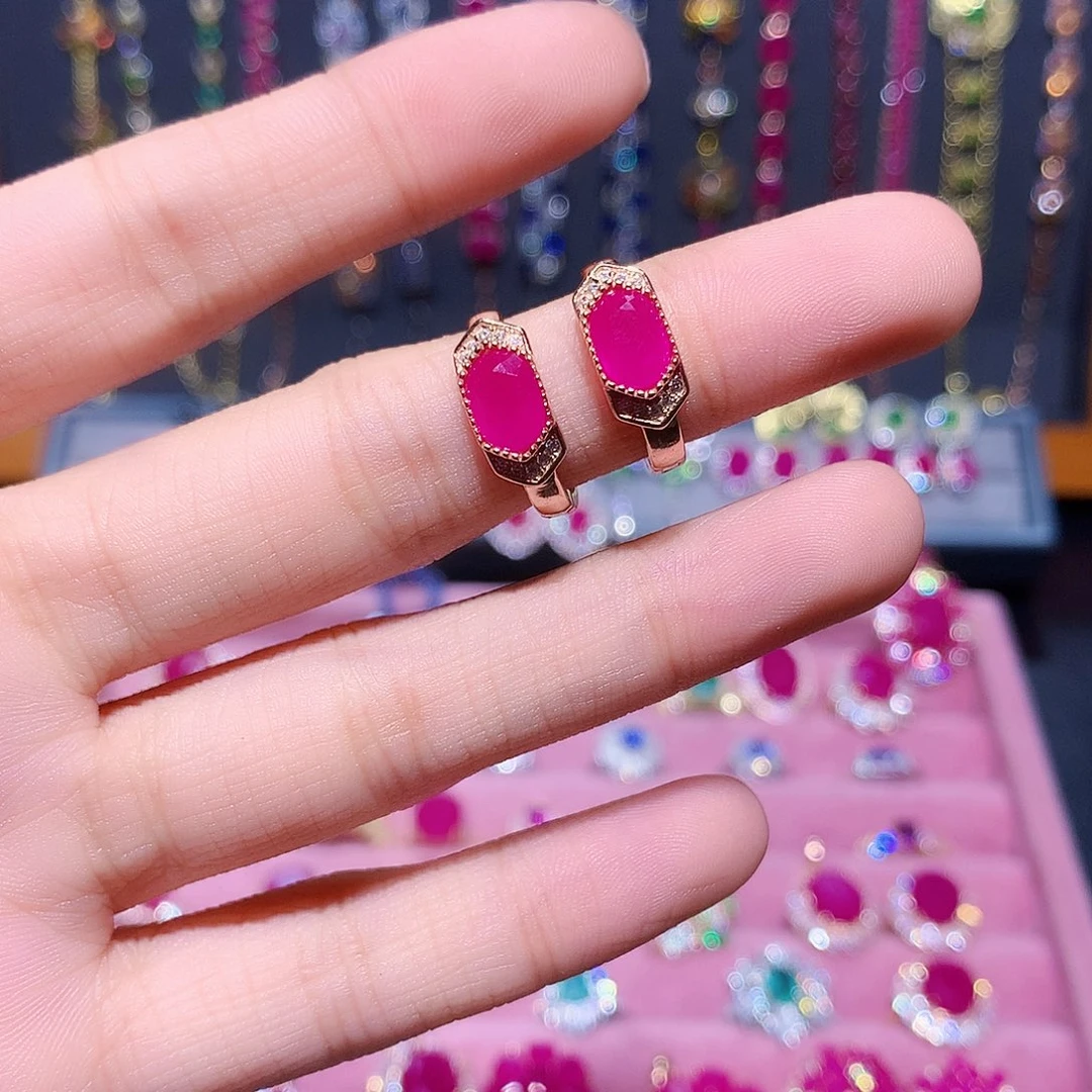 红宝石银S925镶嵌耳饰