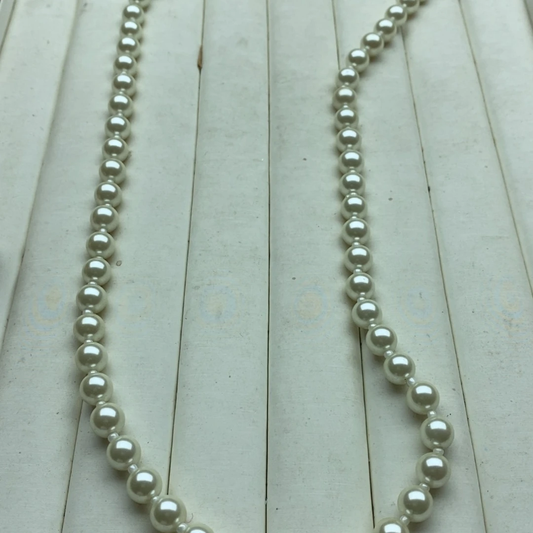 玛瑙/玉髓未镶嵌珠宝半成品一条8mm白贝珠项链F170