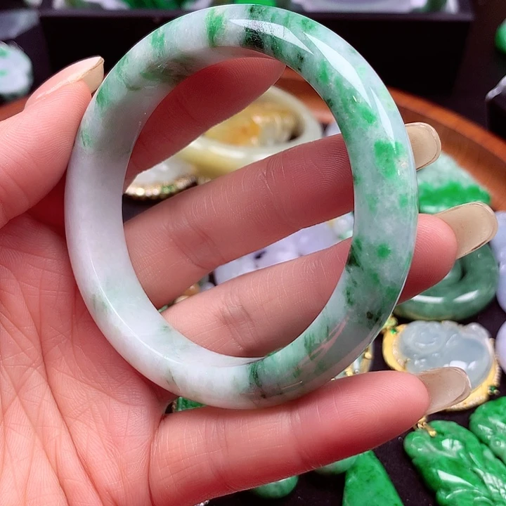 未镶嵌手镯翡翠翡翠手镯