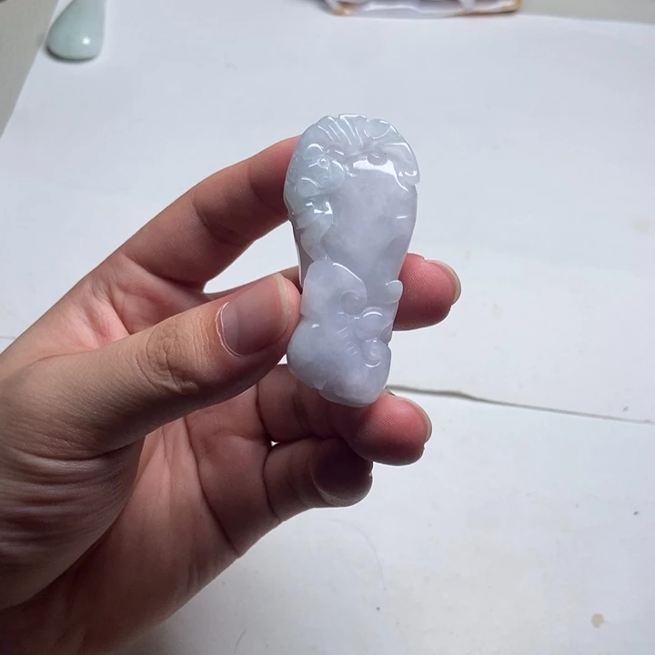 颈饰未镶嵌翡翠蝙蝠2
