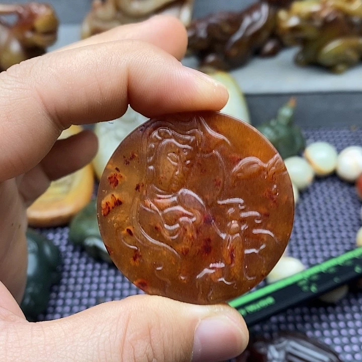 未镶嵌蛇纹石玉颈饰