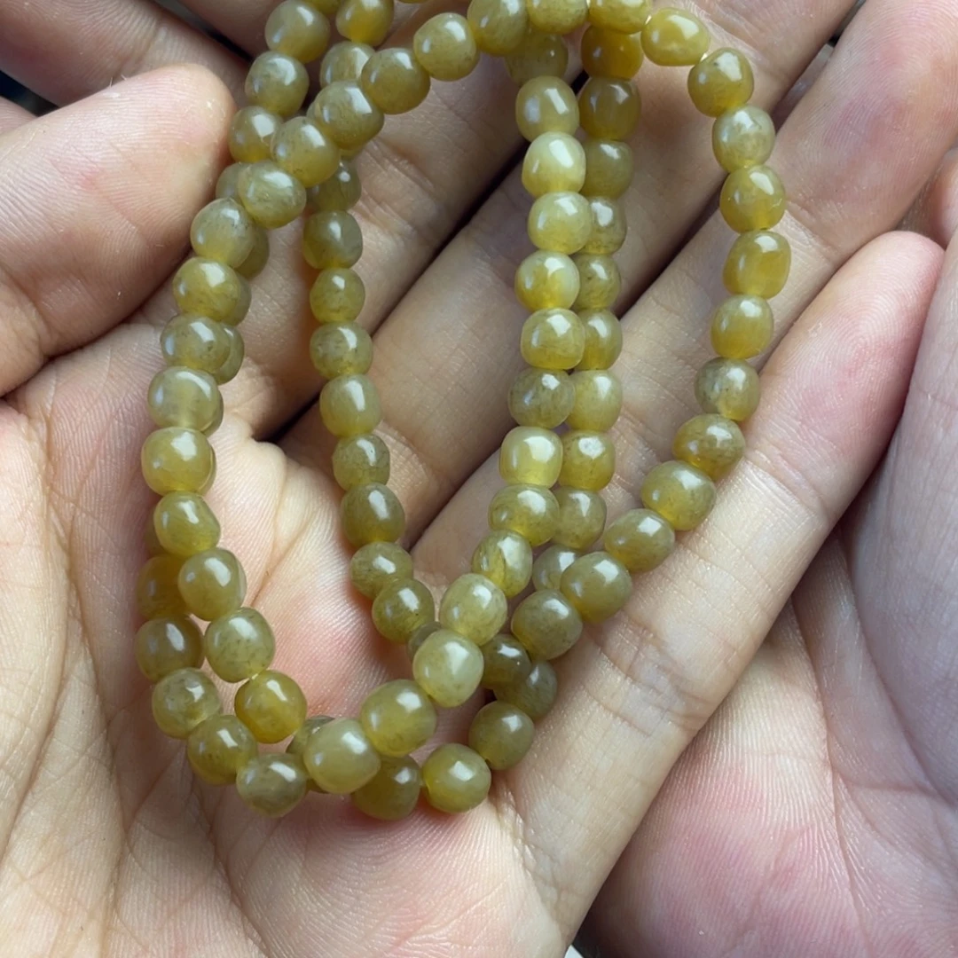 和田玉未镶嵌吊坠(不含链)不退不换