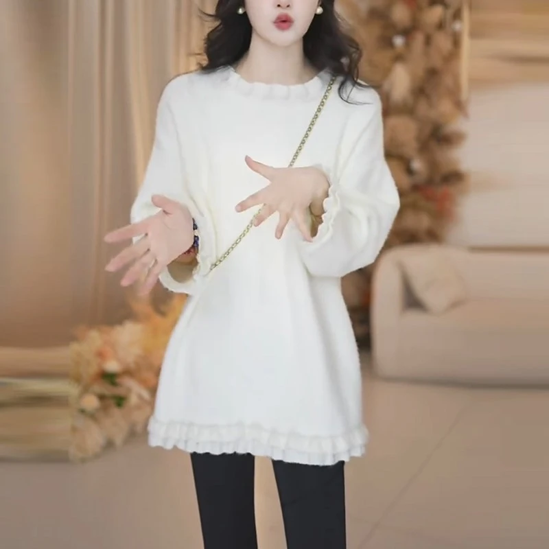 2025年时尚修身显瘦白色针织衫女小众优雅气质名媛风花边设计上衣