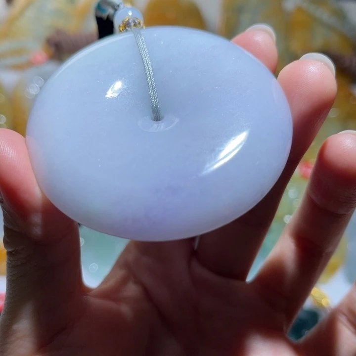 小***。翡翠未镶嵌吊坠(不含链)