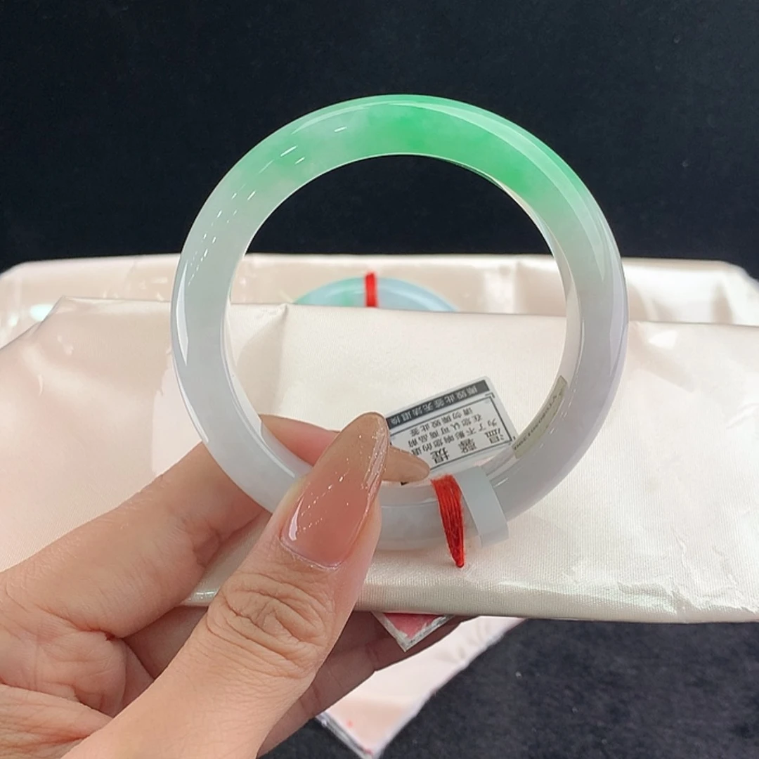 【闪购商品】未镶嵌手镯翡翠正59