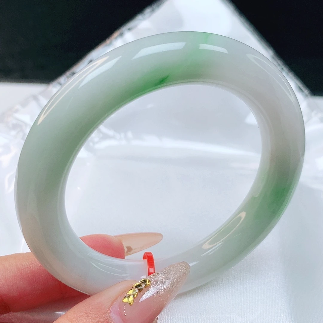 未镶嵌手镯翡翠6888