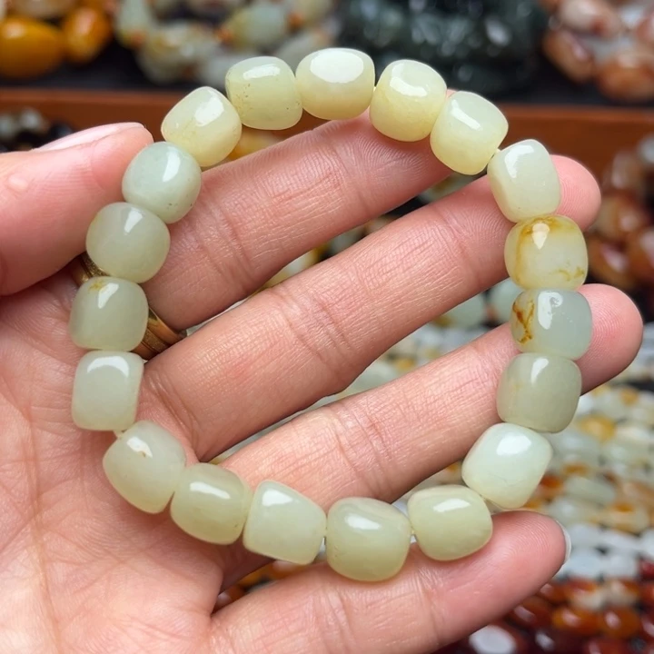 和田玉未镶嵌手链