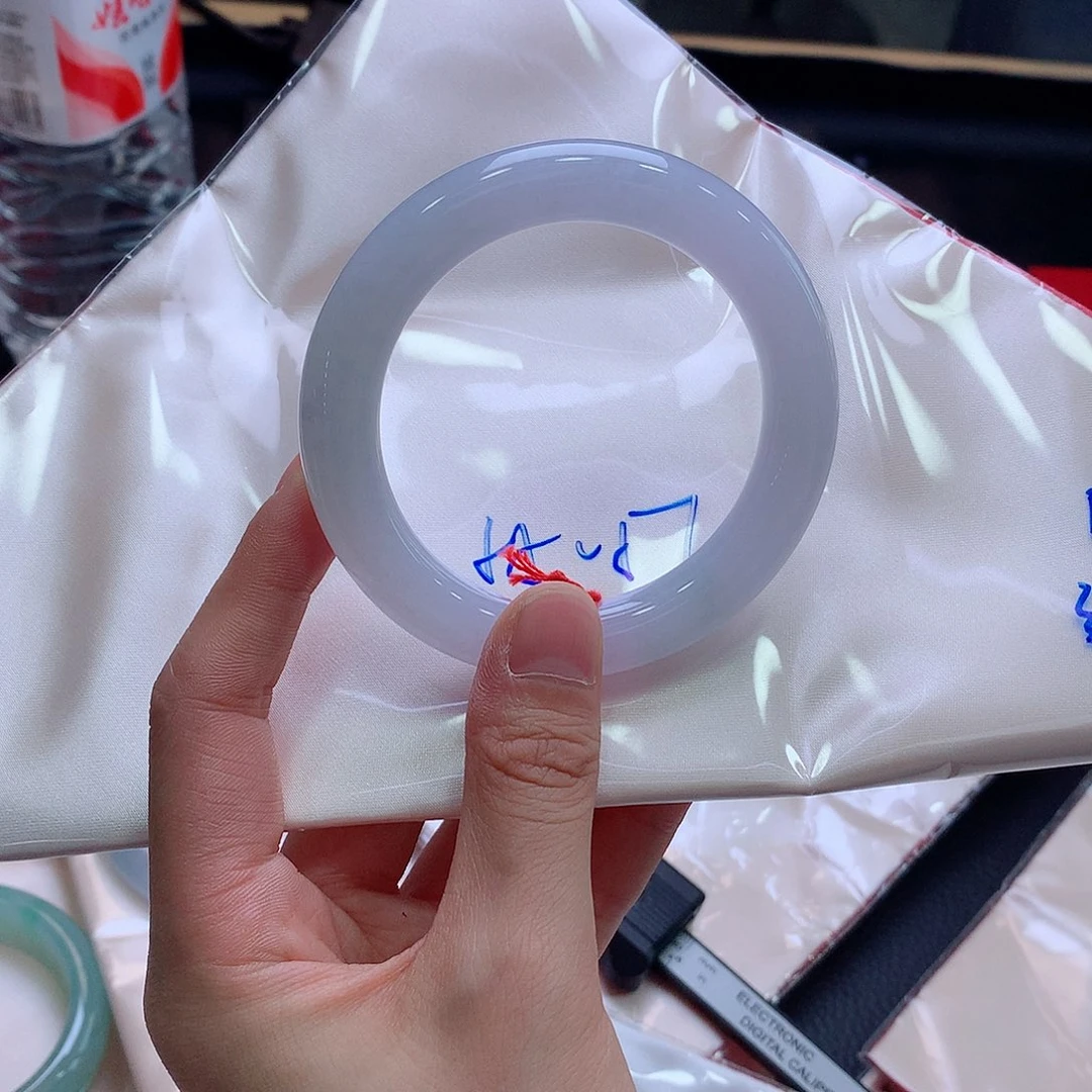 未镶嵌手镯翡翠翡翠