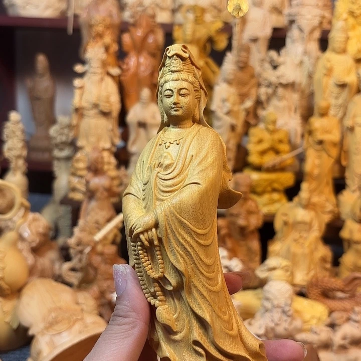 樟科（黄金檀）黄金檀瑕疵观音