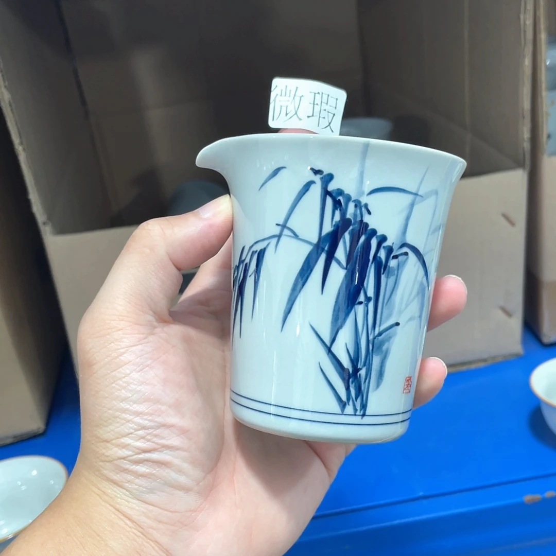 釉下手绘茶具微瑕