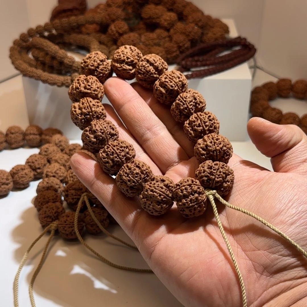 金刚菩提手串蜂王