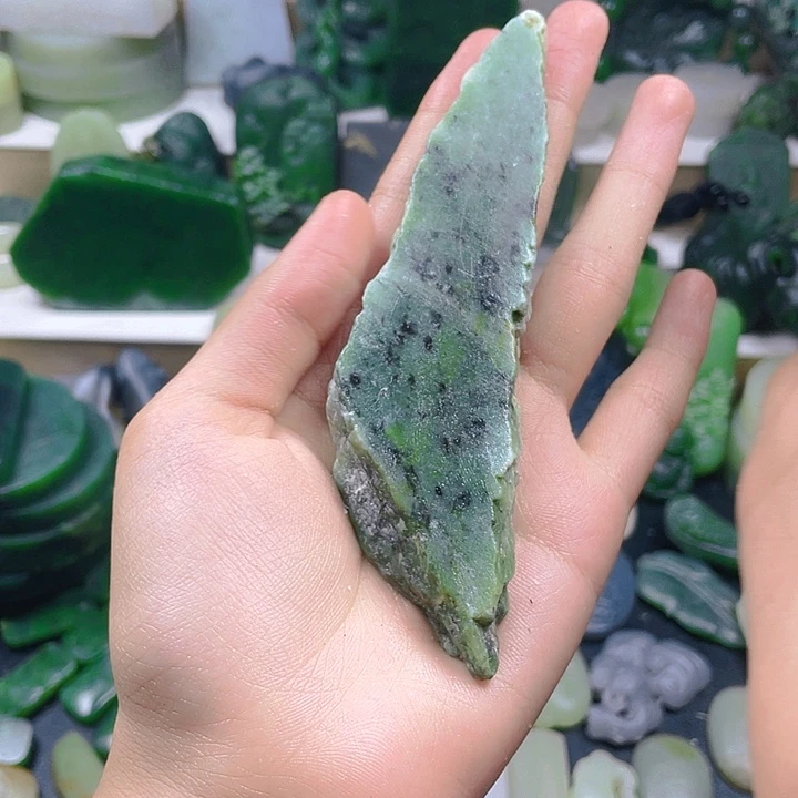 和田玉（碧玉）未镶嵌挂件