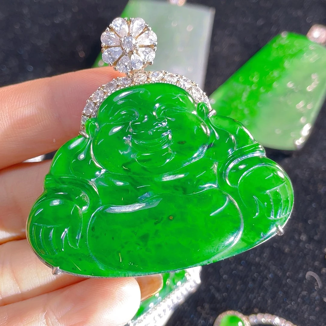 翡翠银S925镶嵌颈饰翡翠