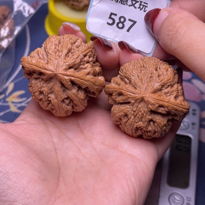 文玩核桃把件粗筋44.587