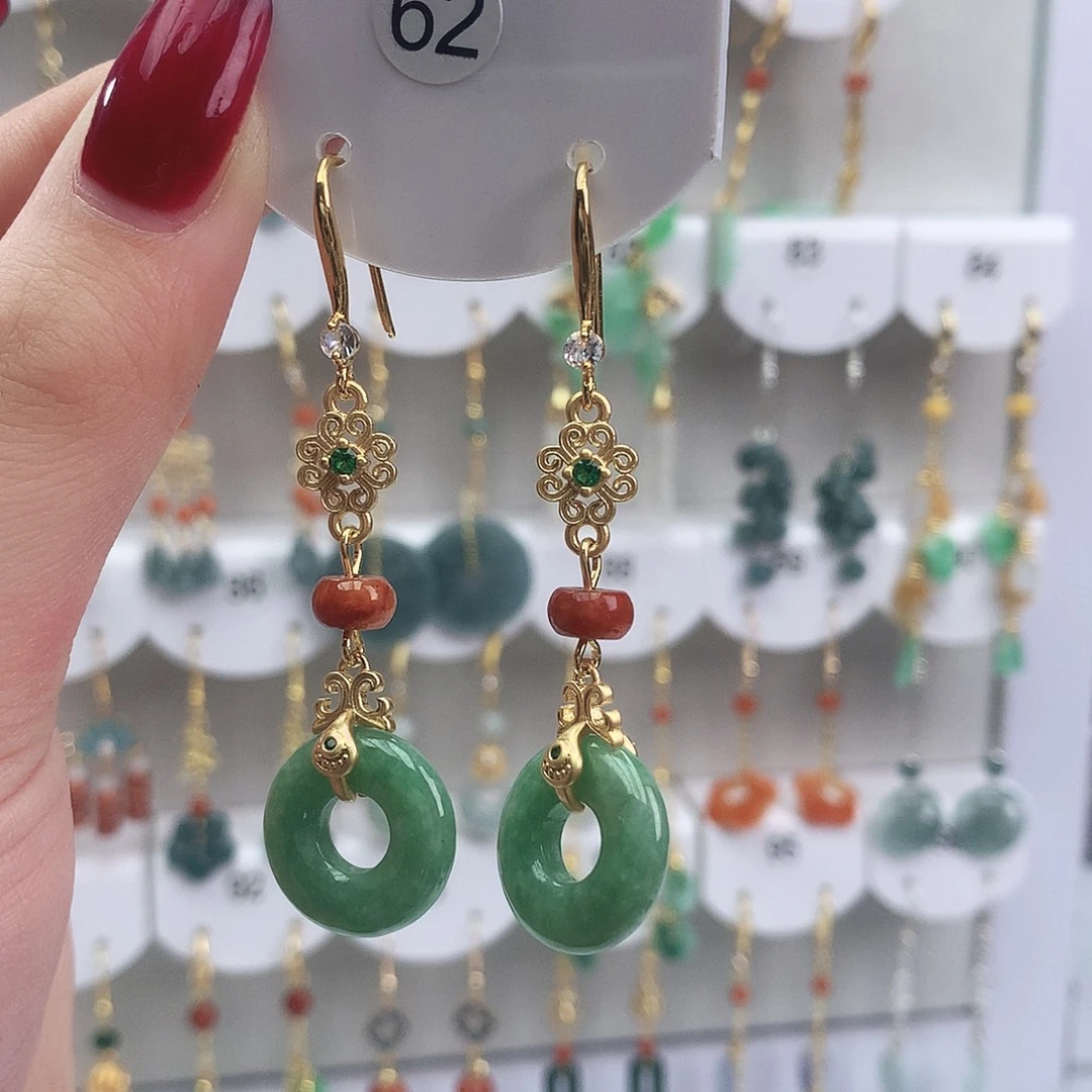 翡翠未镶嵌颈饰62