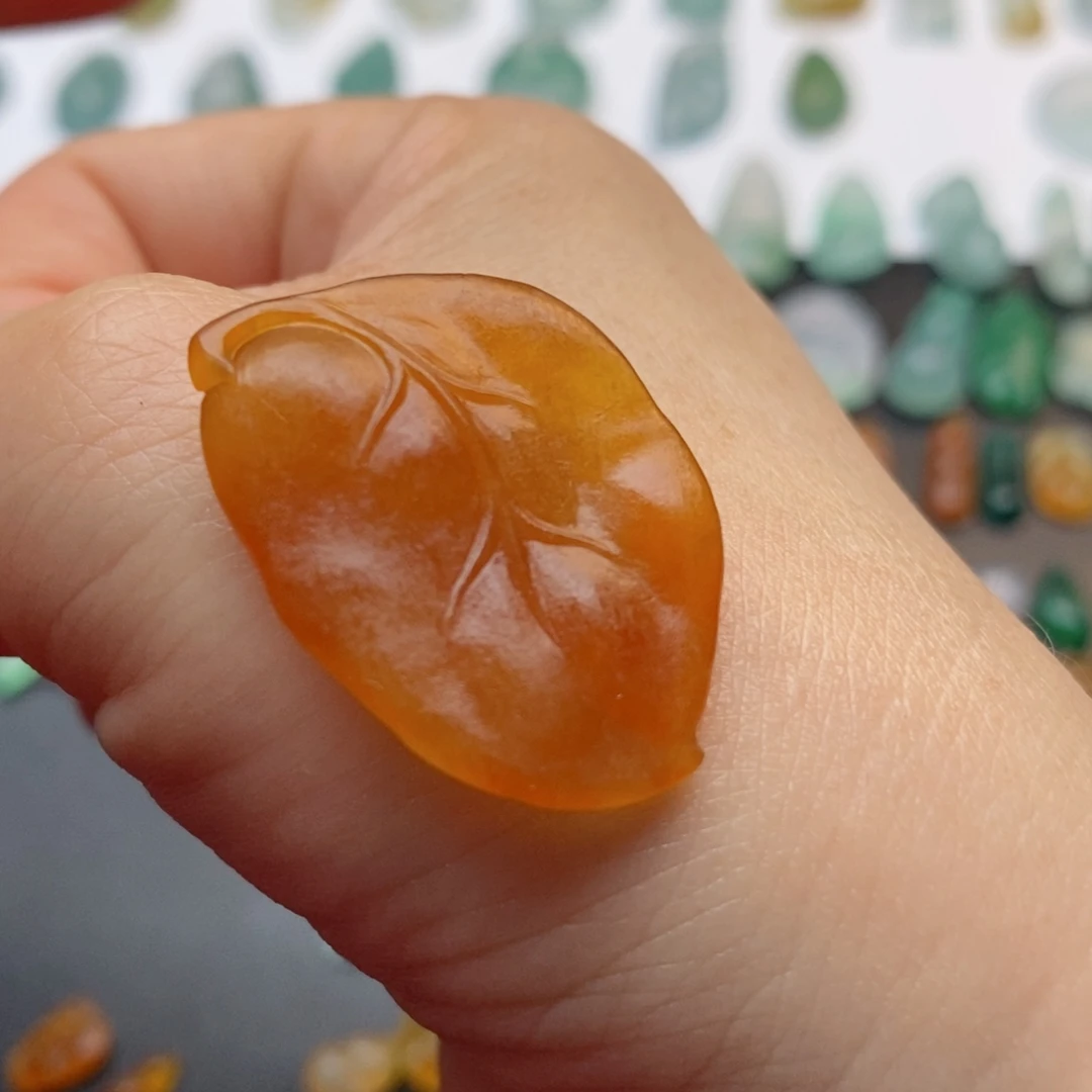 定制翡翠未镶嵌树叶