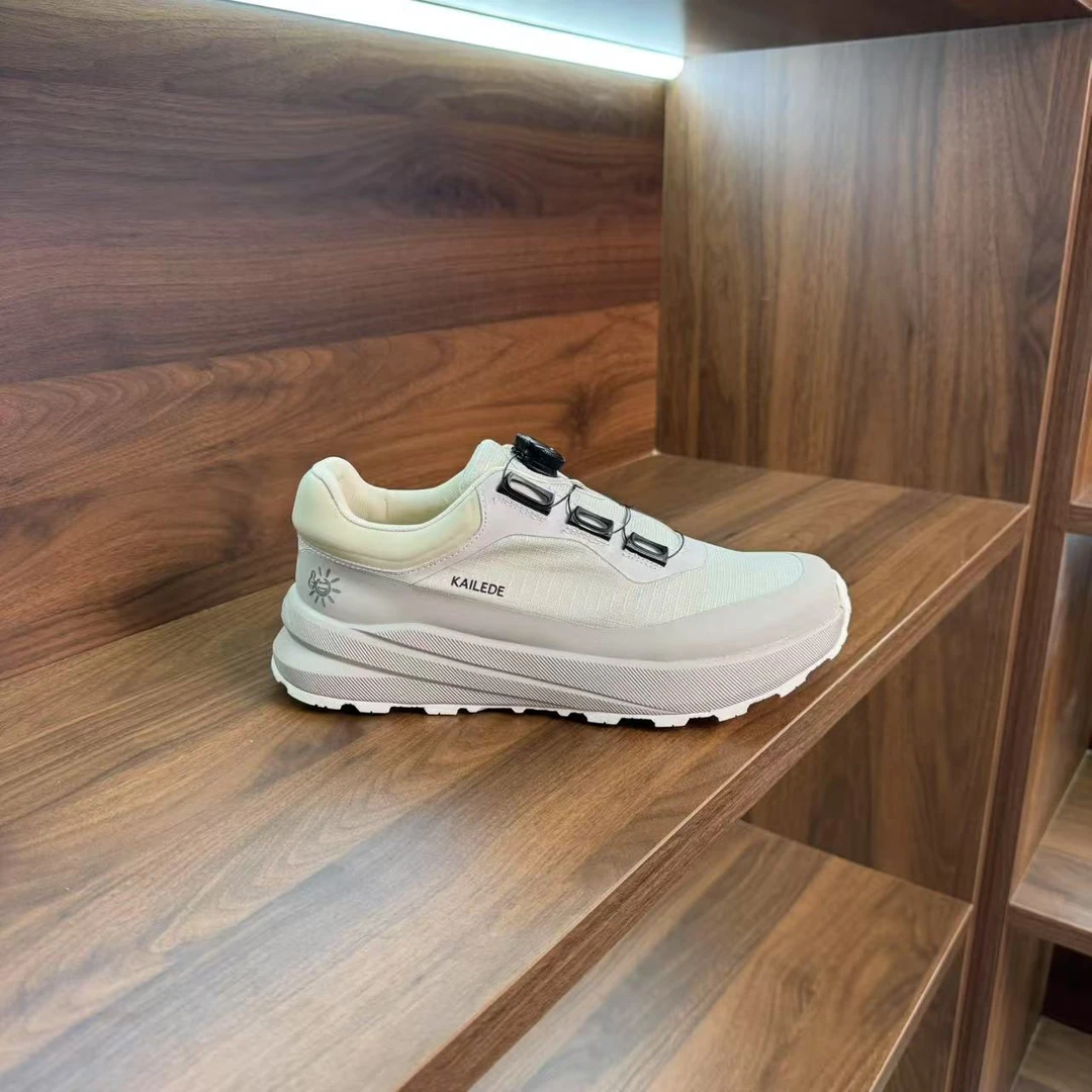 【菲而德9999】2025春夏爆款时尚休闲轻便舒适透气百搭男士轻奢潮鞋