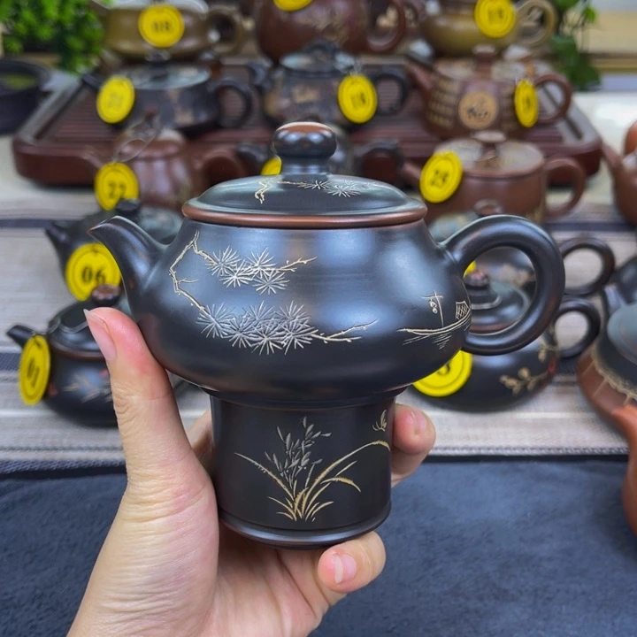 壶用****2坭兴陶原矿坭料制作200C