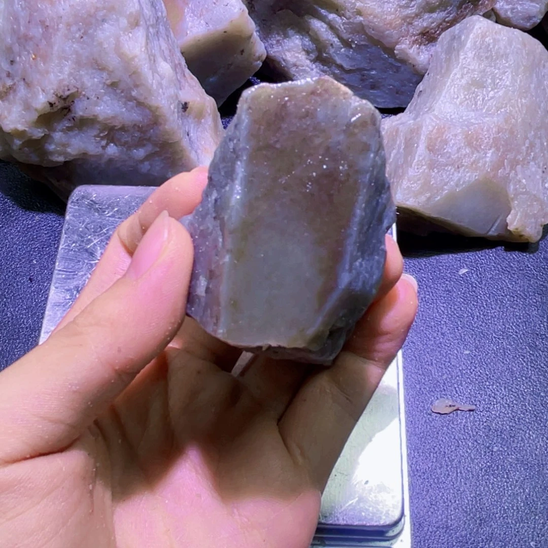 未镶嵌和田玉珠宝半成品