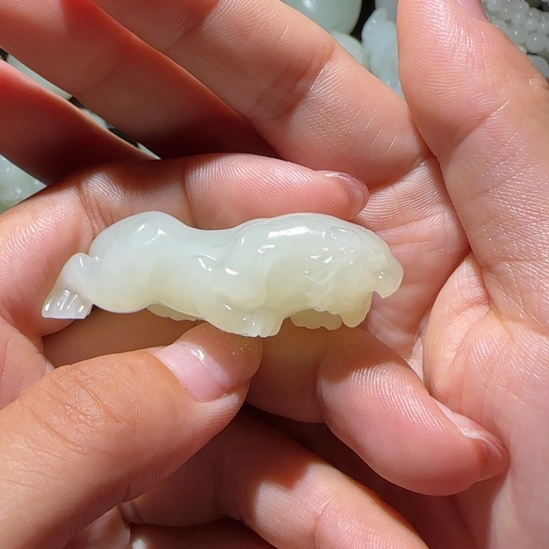 古***客和田玉未镶嵌颈饰