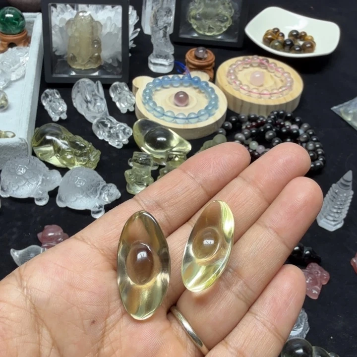 未镶嵌颈饰水晶水晶