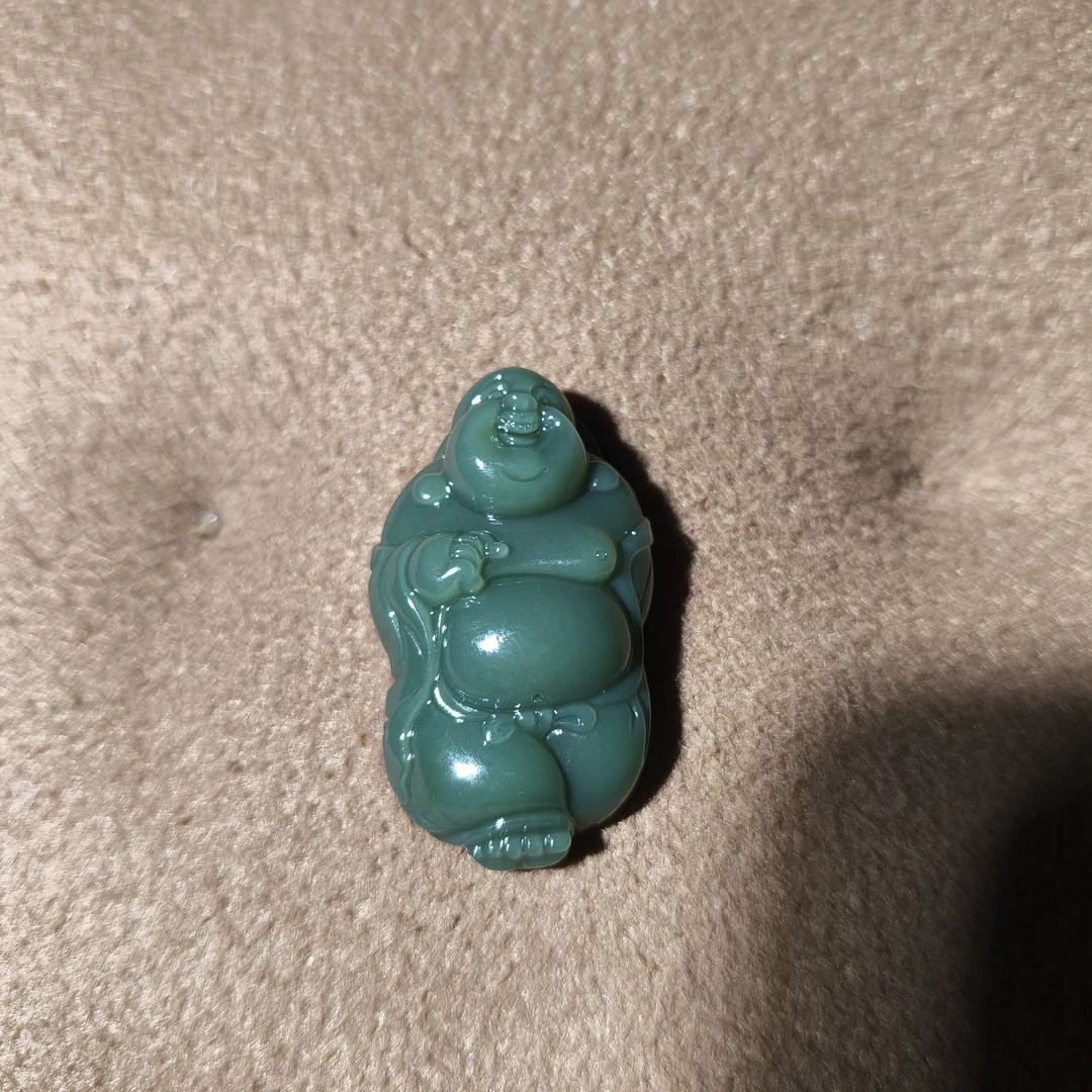 新疆和田玉极品塔青山料弥勒佛 苏工