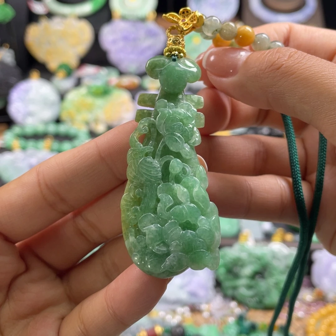 翡翠未镶嵌颈饰代编织