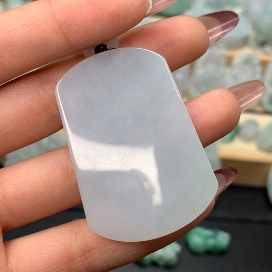 翡翠颈饰未镶嵌无事牌吊坠