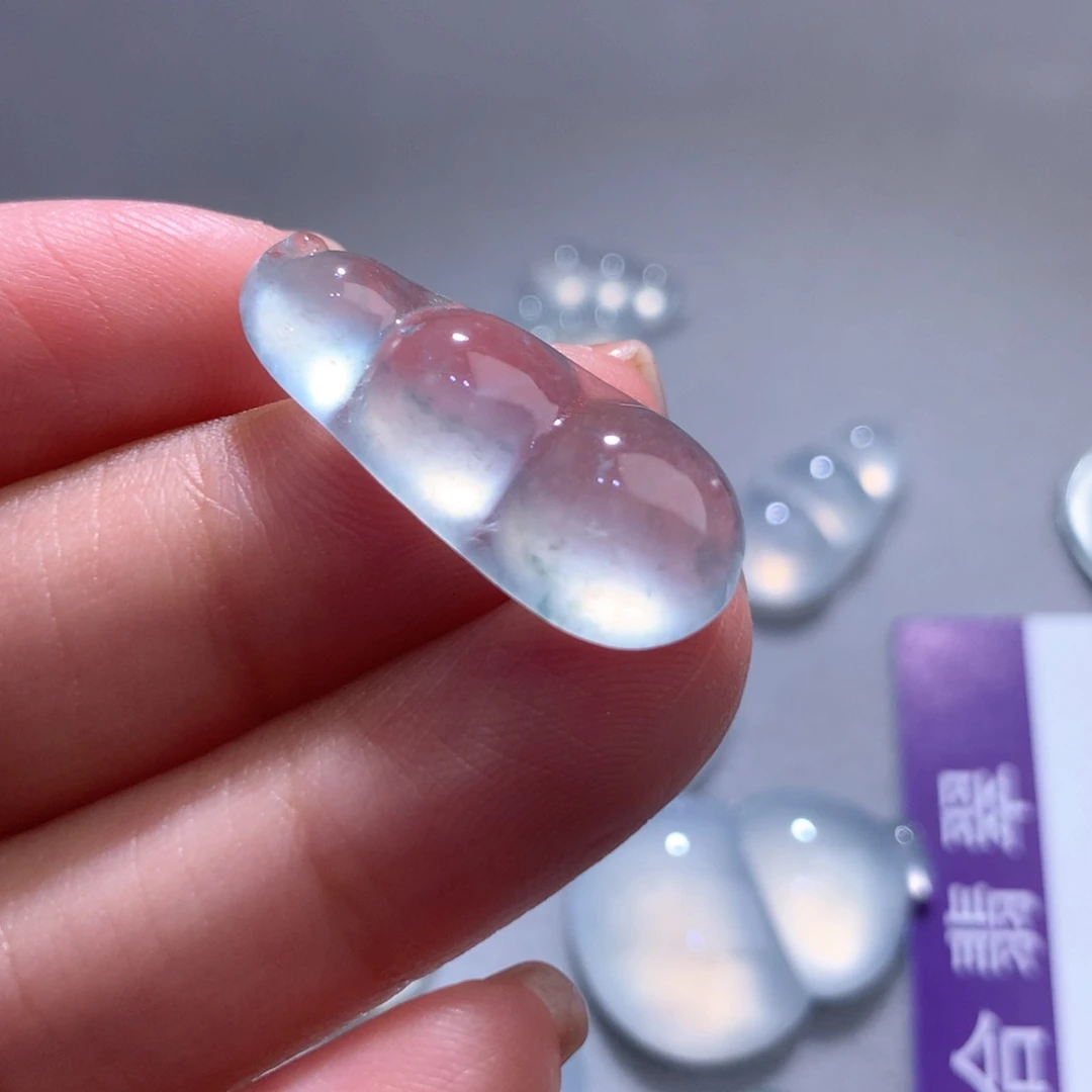 翡翠未镶嵌颈饰R***?缅甸