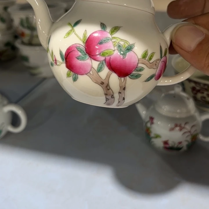 摆件你也别管我们是不在公司