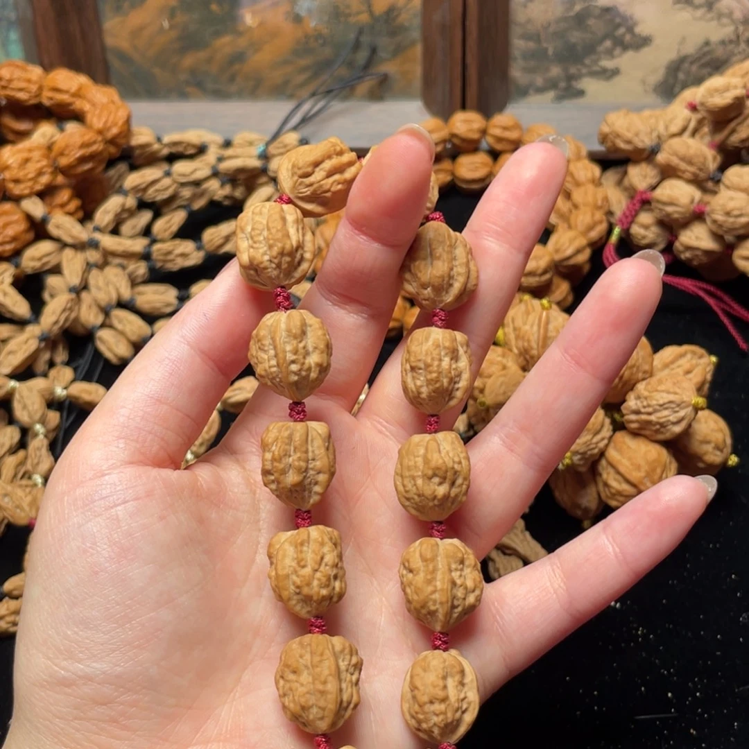 太***殿吊坠文玩核桃小异性