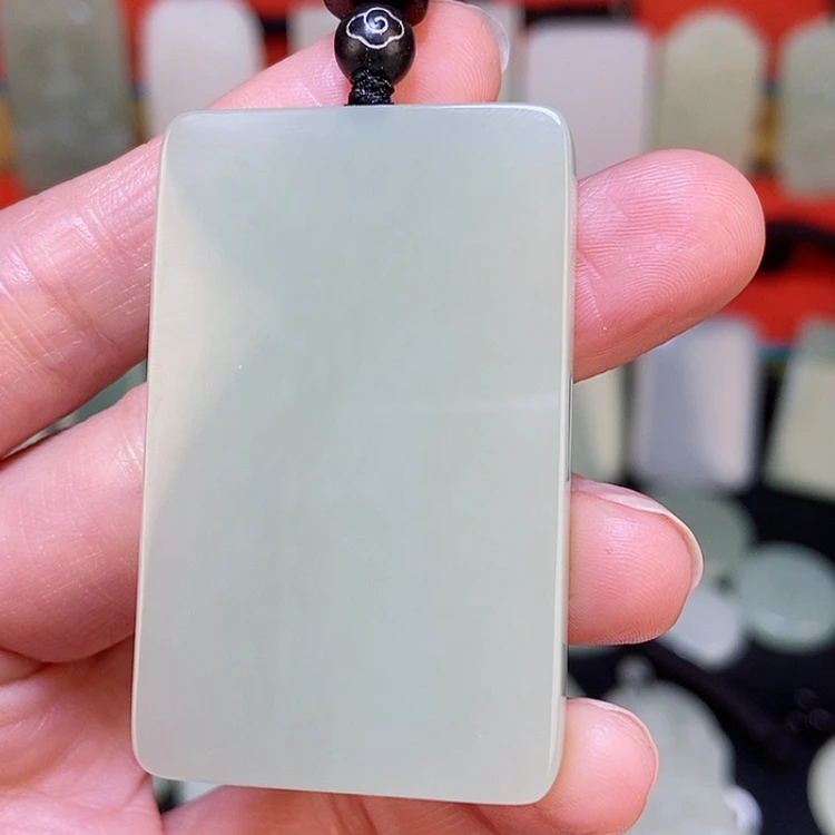 【闪购商品】颈饰未镶嵌和田玉