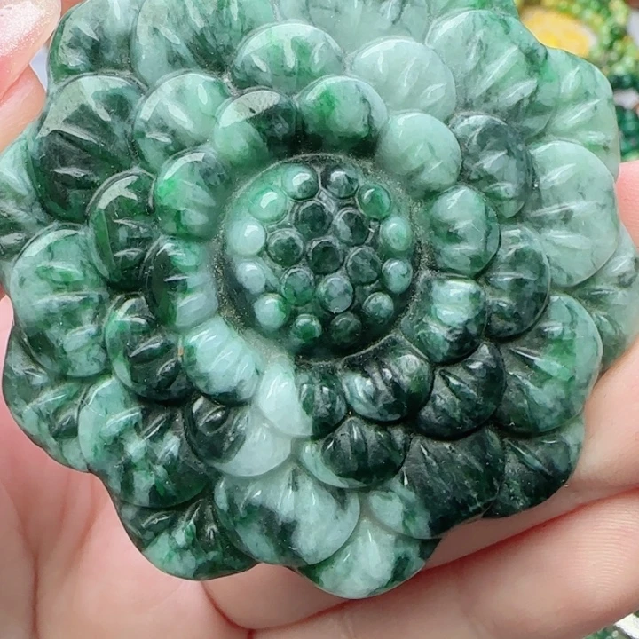 翡翠未镶嵌颈饰天然A货53