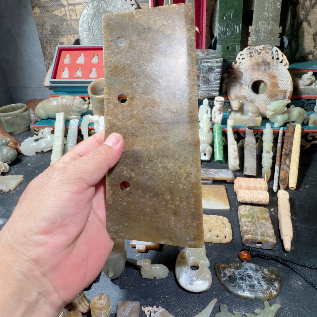 用***3和田玉（糖玉）未镶嵌挂件