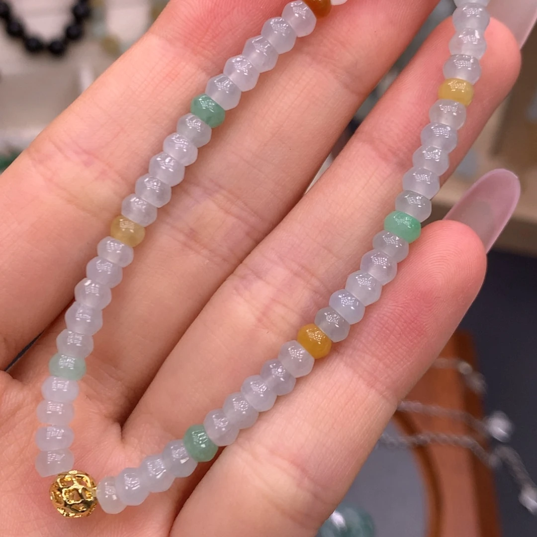 翡翠挂件未镶嵌你是