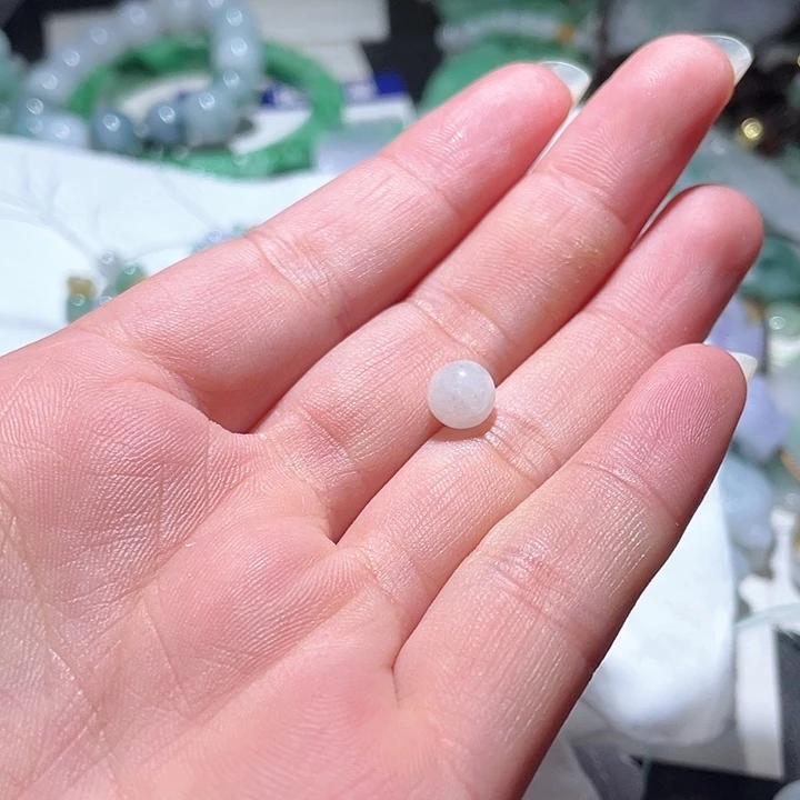 翡翠未镶嵌颈饰张****7天然