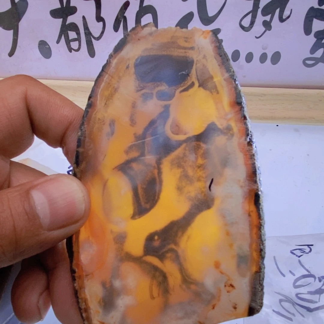 玛瑙/玉髓颈饰未镶嵌海**彩