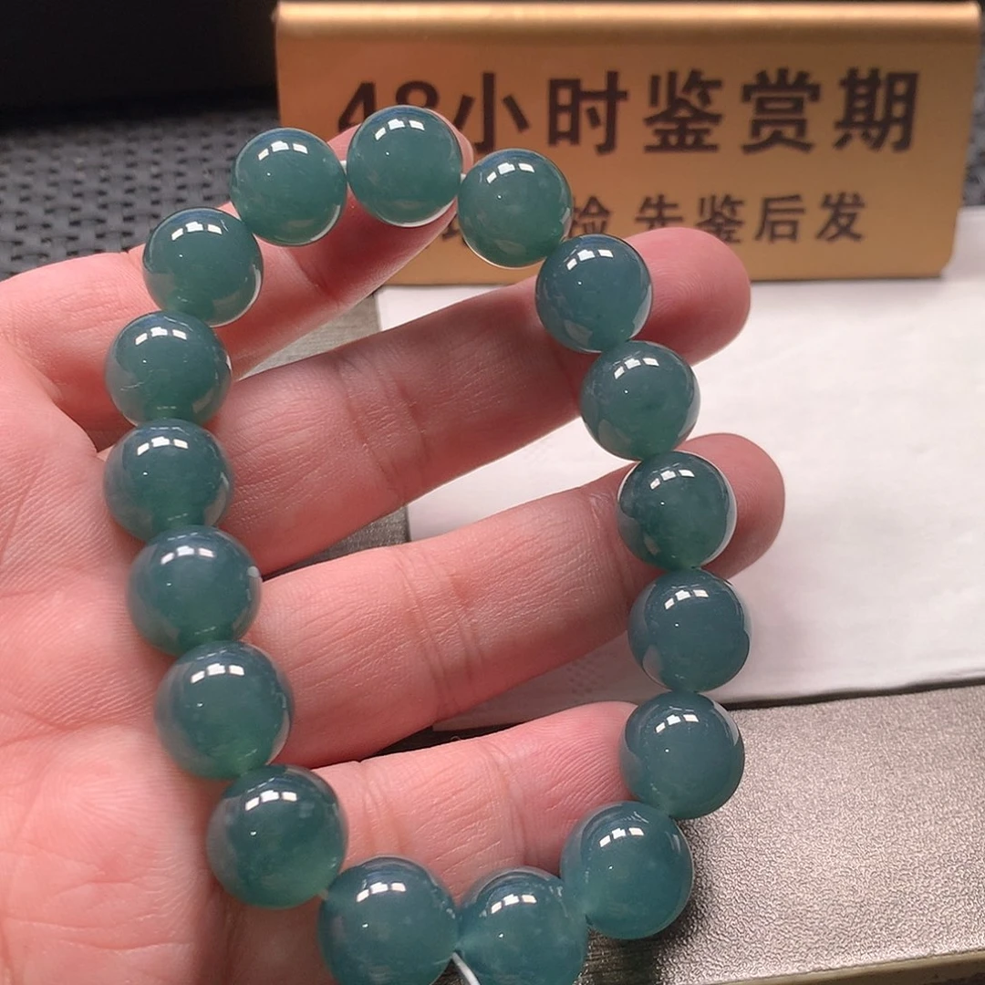 颈饰未镶嵌翡翠危料 12.8